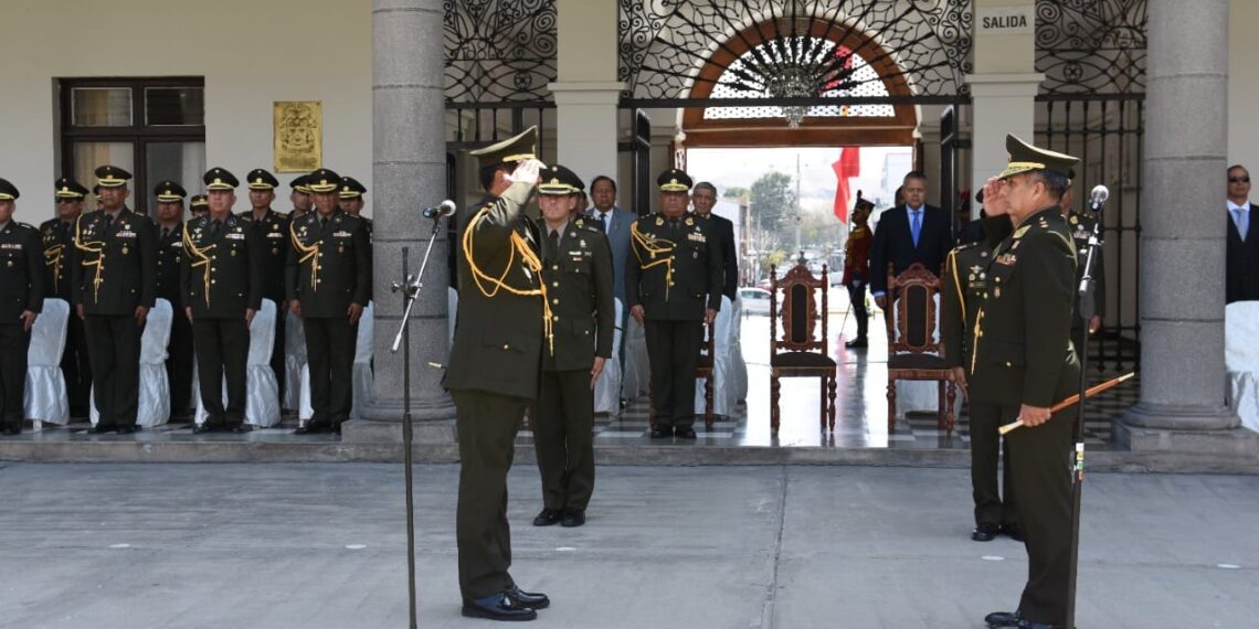 Ceremonia de reconociendo del director del ESGE – EPG