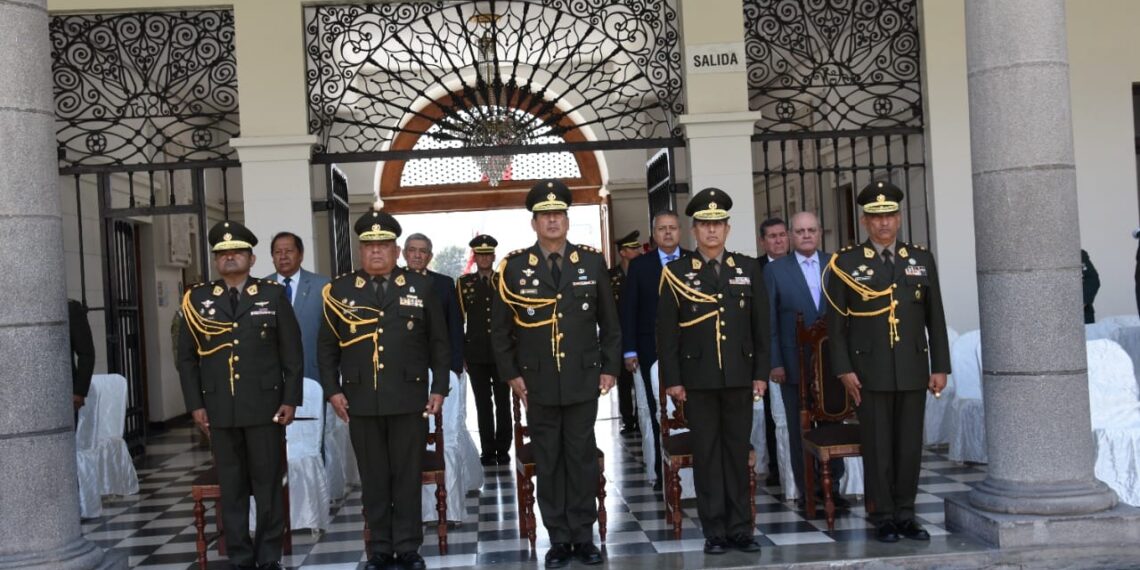 Ceremonia de reconociendo del director del ESGE – EPG