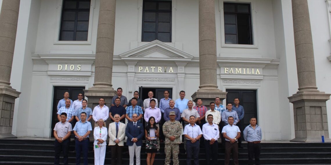 Conferencia sobre el “Pensamiento Creativo”