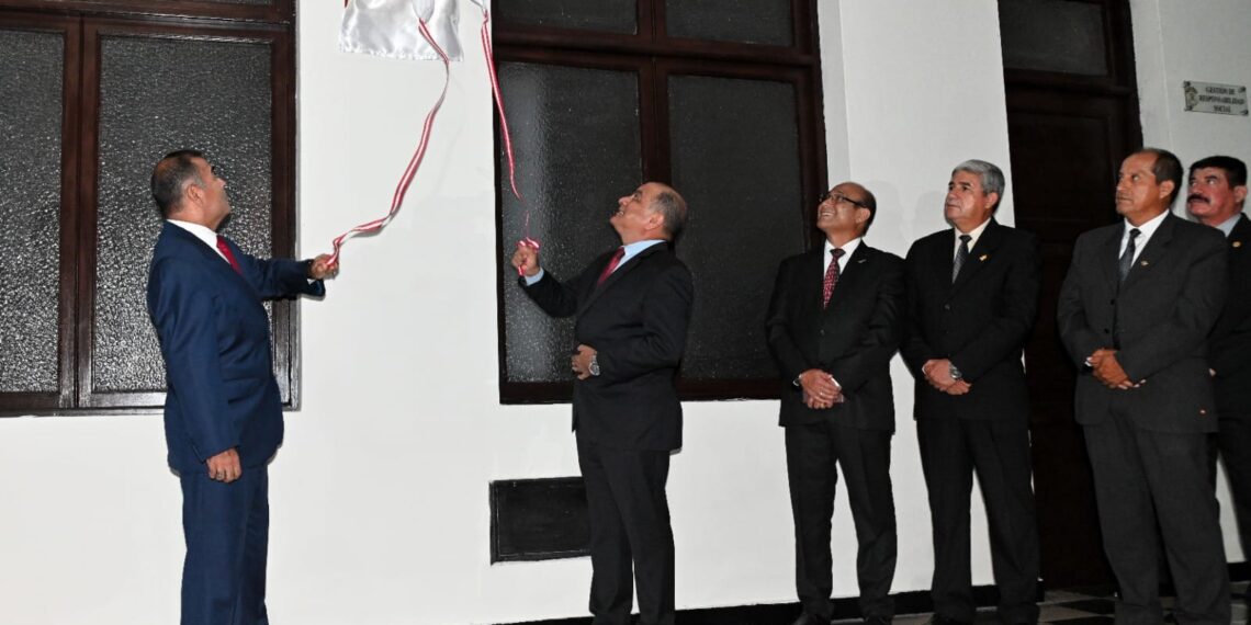 Ceremonia por el aniversario de la ESGE – EPG