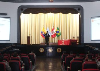 Presentación del libro del Dr. Enrique Cornejo Ramírez