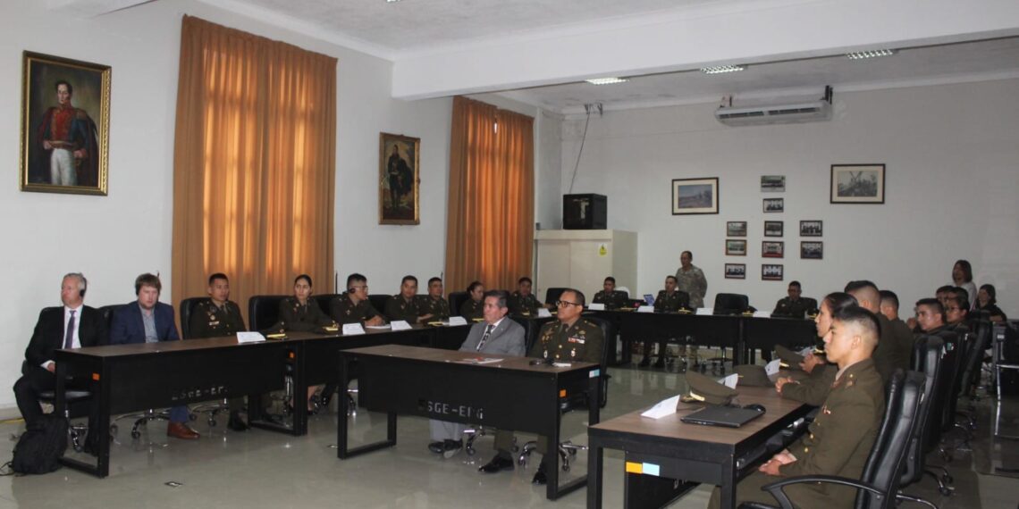 Curso de “Análisis de redes sociales”