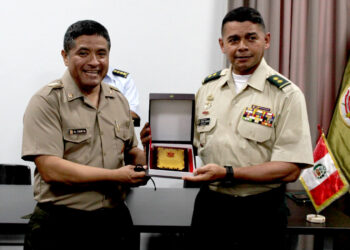 Visita de Oficiales del Ejército de Colombia