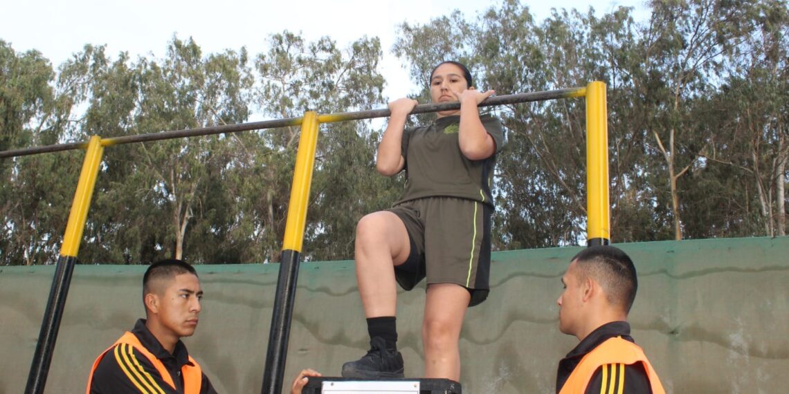 Postulantes a la XIII Maestría en Ciencias Militares rindieron examen de esfuerzo físico