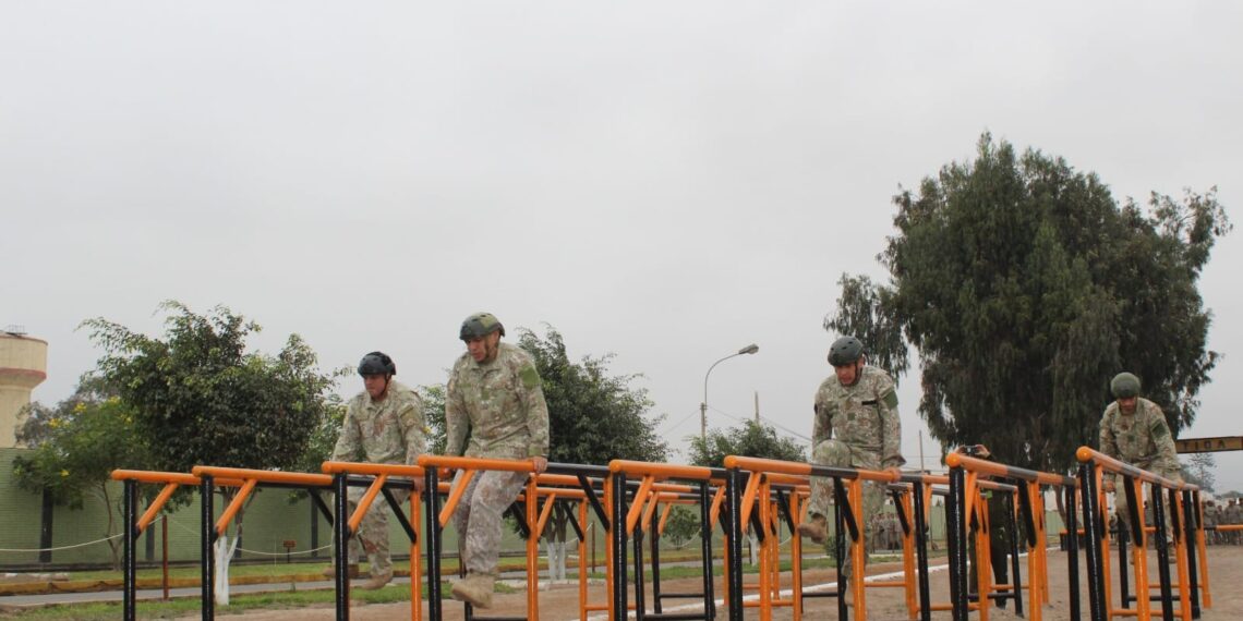 Segundo día de examen físico dirigido a los postulantes a la XIII MCCMM conducido por la ESGE-EPG