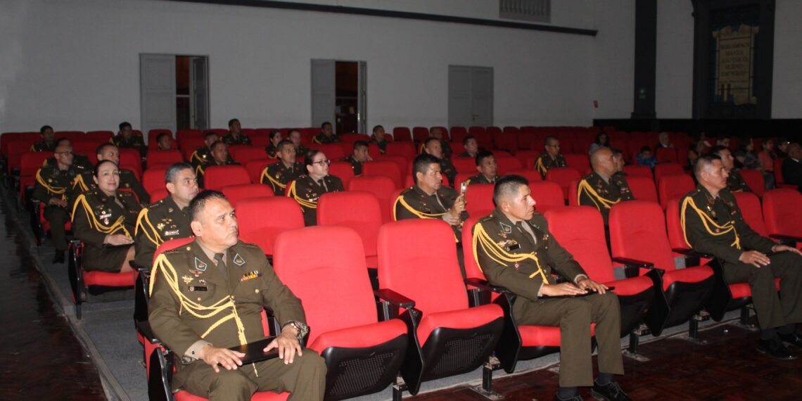Pre clausura del IV Diplomado del Liderazgo y Planeamiento Estratégico