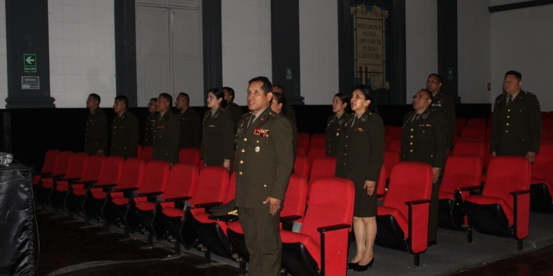 Inauguración del DETEM Y DETEMA, diplomados dirigidos a los oficiales del grado de Mayor