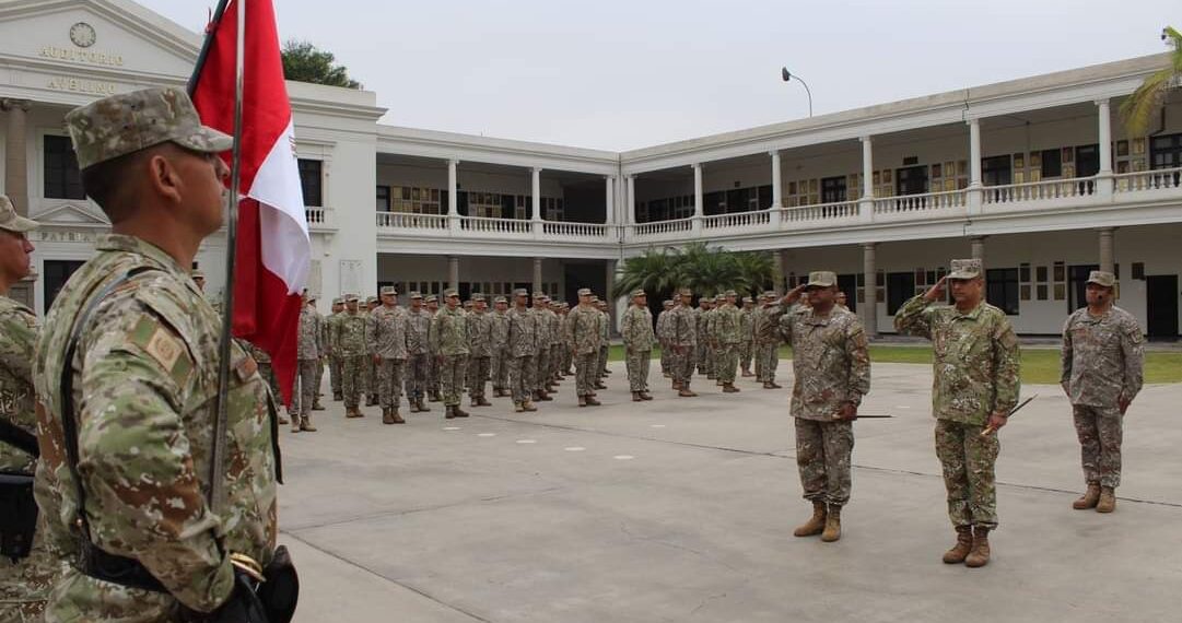 La Escuela Superior de Guerra del Ejército- Escuela de Postgrado, recibió al equipo de Inspección del Comando de Educación y Doctrina del Ejército (COEDE)
