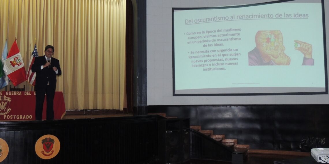 Conferencia Magistral “Los objetivos y aplicación del desarrollo sostenible”