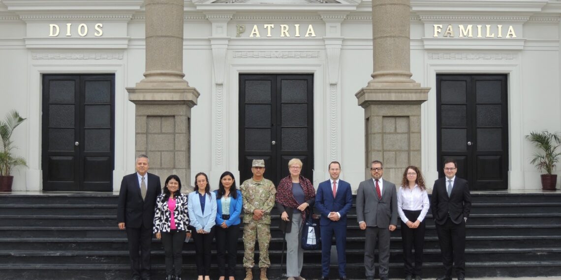 Conferencia magistral “La guerra Rusa contra Ucrania: Un desafío a la comunidad internacional”