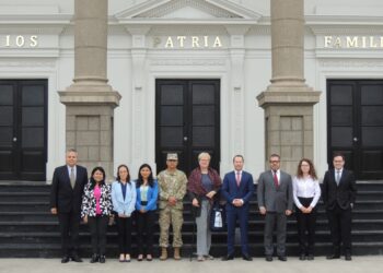 Conferencia magistral “La guerra Rusa contra Ucrania: Un desafío a la comunidad internacional”