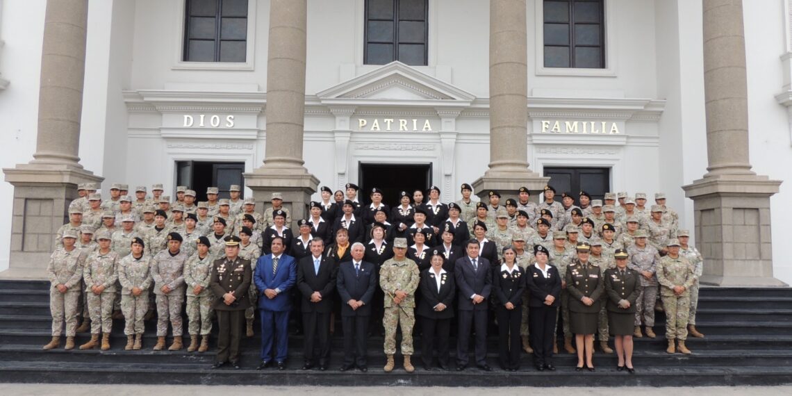 Clausura del curso de Guerra Irregular y Análisis de Redes Sociales en la ESGE-EPG