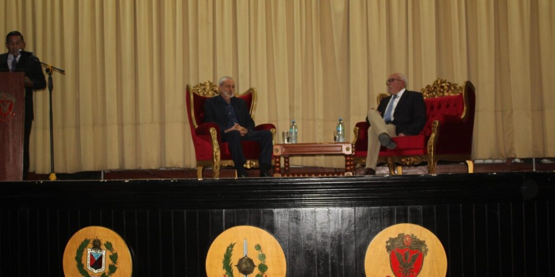 Conferencia: Conflicto de Medio Oriente «Israel – Hamas».