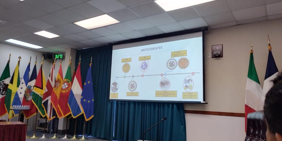 Escuela Superior de Guerra del Ejército – Escuela de Postgrado y los oficiales alumnos del Programa de Alto Mando del Ejército realizan visita a la Junta Interamericana de Defensa en Washington D. C – EEUU