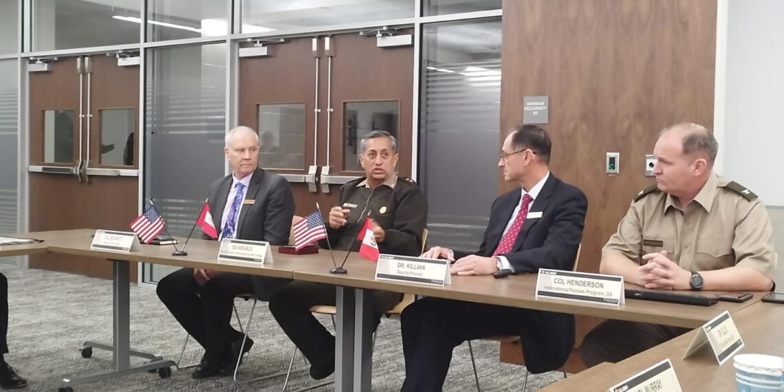 El Programa de Alto Mando del Ejército visitó el Unite State Army War College en Pensilvania EEUU.