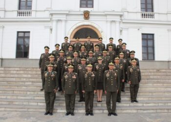 Oficiales alumnos del Módulo de Comando y Estado Mayor Conjunto participaron de su ceremonia de clausura.