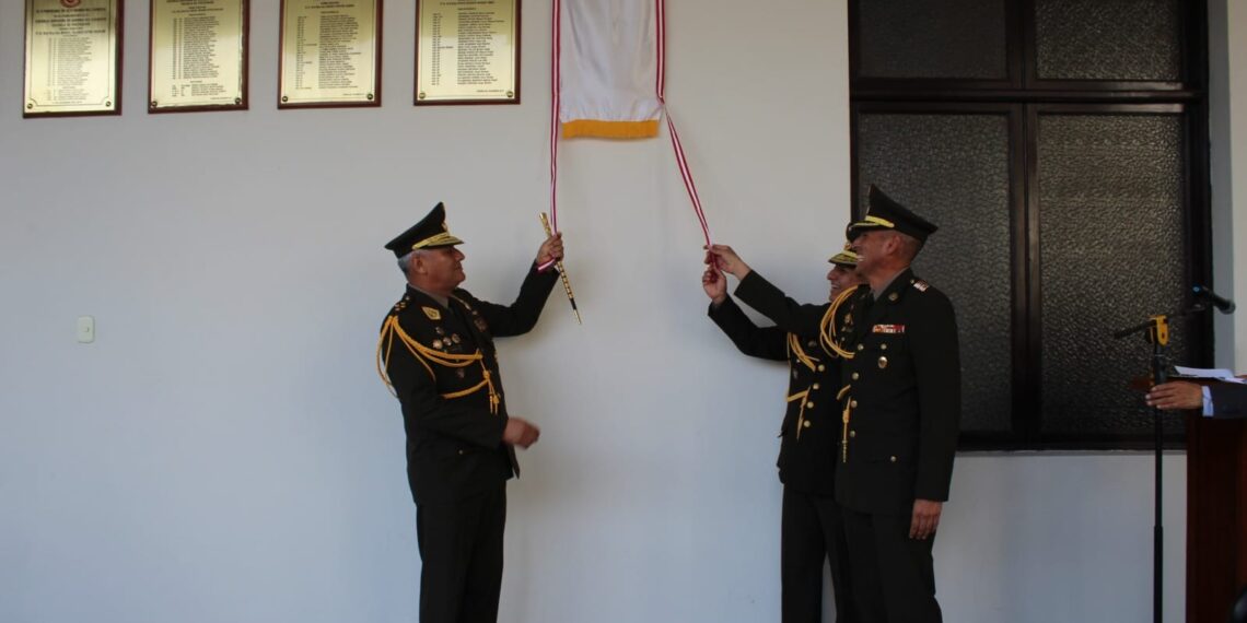 Ceremonia de graduación del XIV Programa de Alto Mando del Ejército.