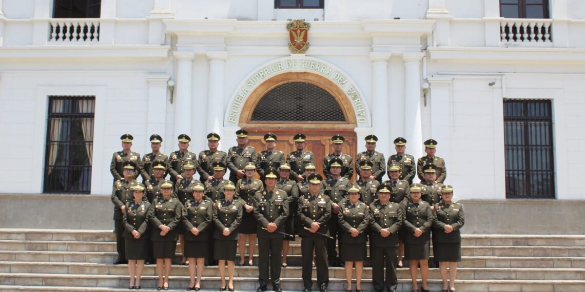 Ceremonia de Clausura del Diplomado de Técnica y Estado Mayor Administrativo.