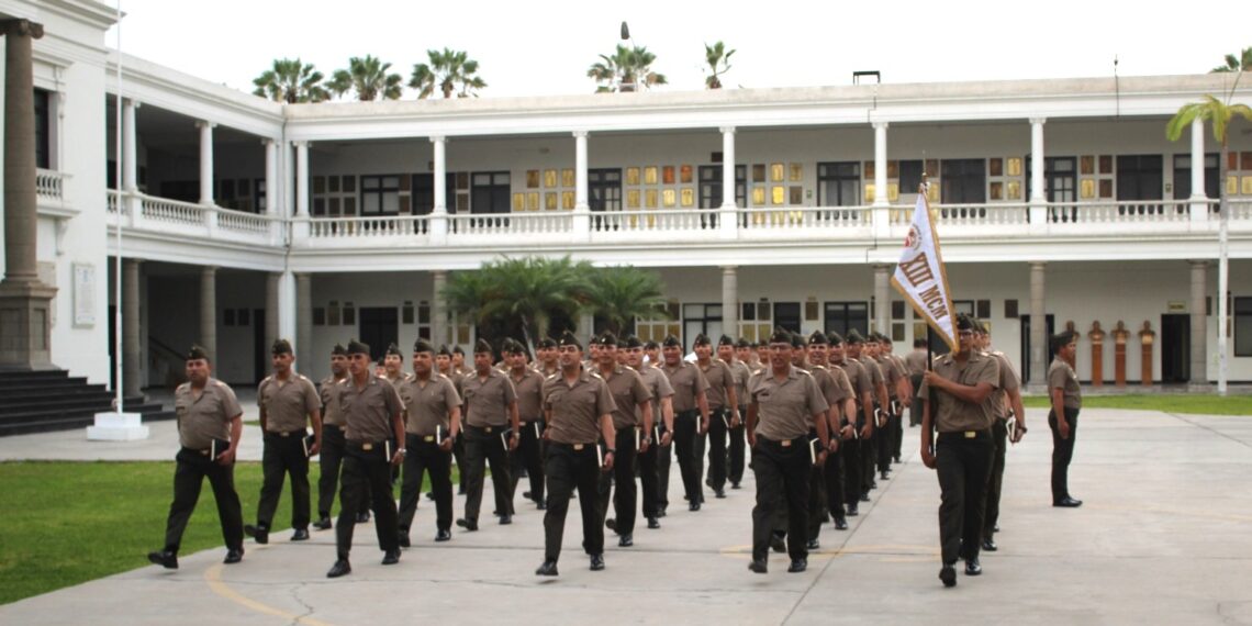 ESCUELA SUPERIOR DE GUERRA DEL EJÉRCITO – ESCUELA DE POST GRADO REALIZÓ EL CEREMONIAL DE INICIO DE LA SEMANA DE INSTRUCCIÓN