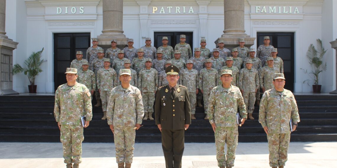 CONFERENCIA MAGISTRAL “PLAN DE TRANSFORMACIÓN INSTITUCIONAL” A CARGO DEL SEÑOR GENERAL DE DIVISIÓN ORESTES MARTÍN VARGAS ORTIZ, JEFE DEL ESTADO MAYOR GENERAL DEL EJÉRCITO