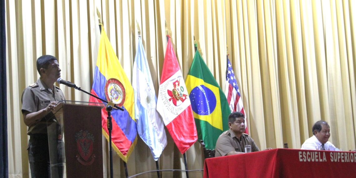 INAUGURACIÓN DEL CURSO DE DOCENTES EN LA ESCUELA SUPERIOR DE GUERRA DEL EJÉRCITO- EPG