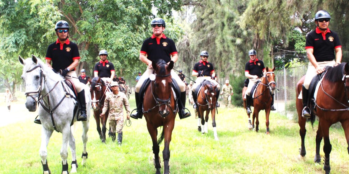 CABALGATA Y ALMUERZO DE CAMARADERÍA POR EL CXX ANIVERSARIO DE CREACIÓN DE LA ESCUELA SUPERIOR DE GUERRA DEL EJÉRCITO