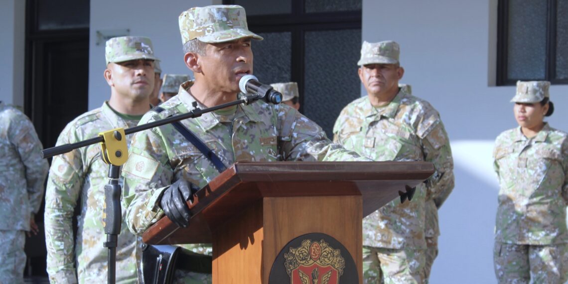 RECONOCIMIENTO DEL SR CRL INF JOSÉ ANGULO ARGUEDAS COMO SUB DIRECTOR DE LA ESCUELA SUPERIOR DE GUERRA DEL EJÉRCITO- ESCUELA DE POST GRADO