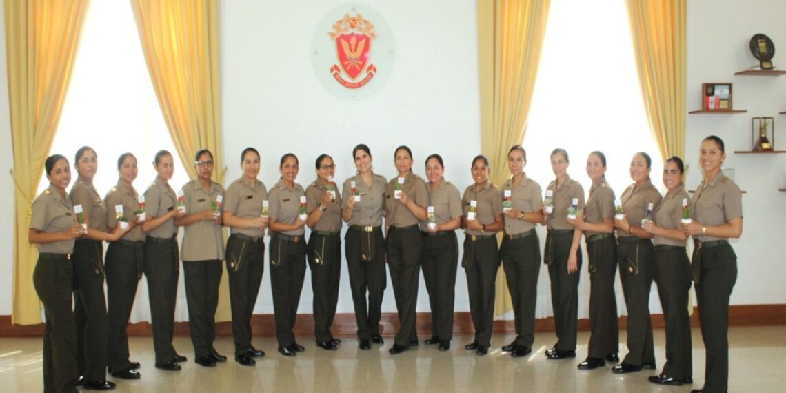 EREMONIA CONMEMORATIVA POR EL DÍA INTERNACIONAL DE LA MUJER