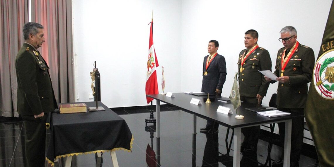 Sustentación de tesis en la Escuela Superior de Guerra del Ejército – EPG