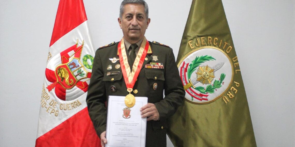 Sustentación de tesis en la Escuela Superior de Guerra del Ejército – EPG