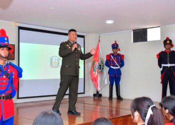 Conferencia por el Bicentenario de las Batallas de Junín y Ayacucho