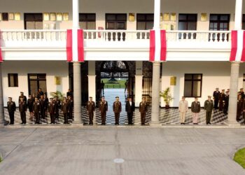 Ceremonia de izamiento del Pabellón Nacional por el XXVII aniversario de la operación militar “Chavín de Huántar”