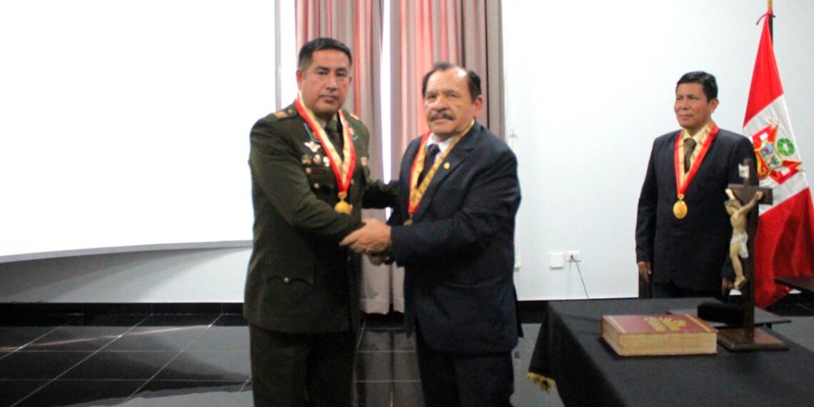 Sustentación de tesis en la Escuela Superior de Guerra del Ejército – EPG