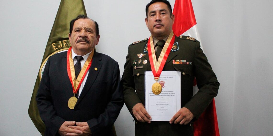 Sustentación de tesis en la Escuela Superior de Guerra del Ejército – EPG