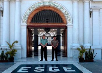 Visita protocolar del Agregado de Defensa de la República Popular de China a la Escuela Superior de Guerra del Ejército – EPG