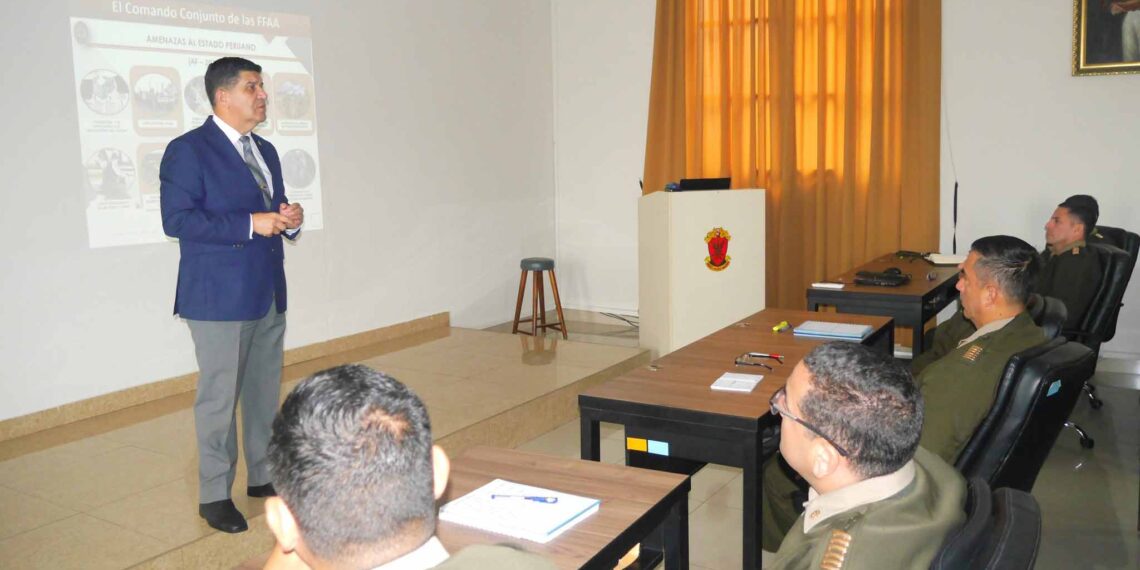 “Liderazgo y toma de decisiones a nivel estratégico” en la Escuela Superior de Guerra del Ejército – EPG