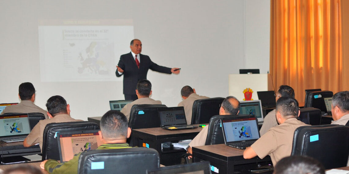 Conferencia: “El surgimiento del nuevo orden mundial en el orden internacional: ONU, OEA, CEPAL Y CELAC”