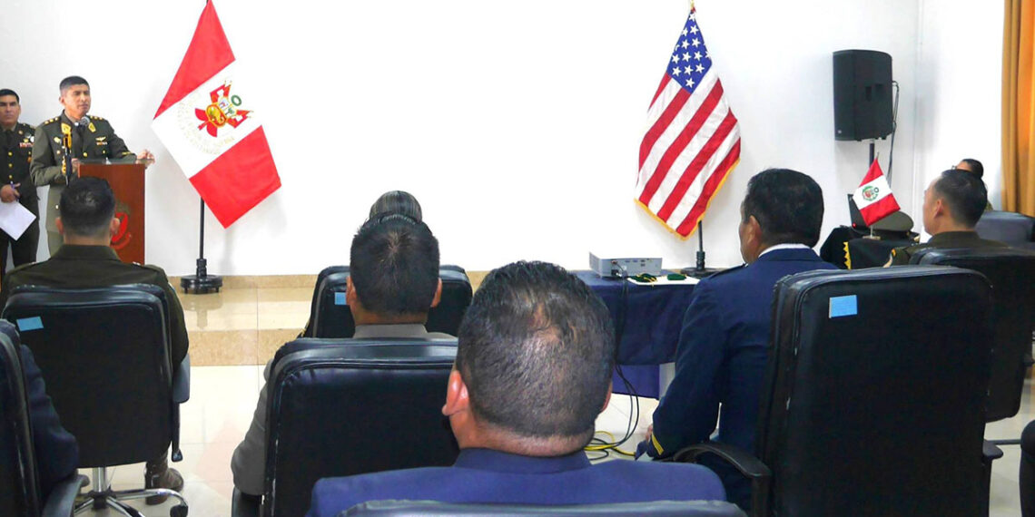 Clausura del Seminario “Liderazgo y Ética para Técnicos Jefes”