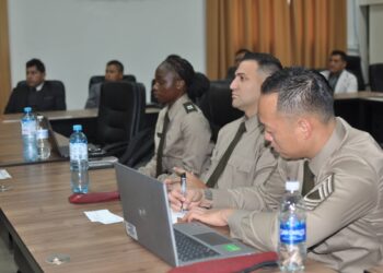 Contribuyendo a la toma de decisiones efectiva: “Seminario de Liderazgo y Ética para Técnicos Jefes”