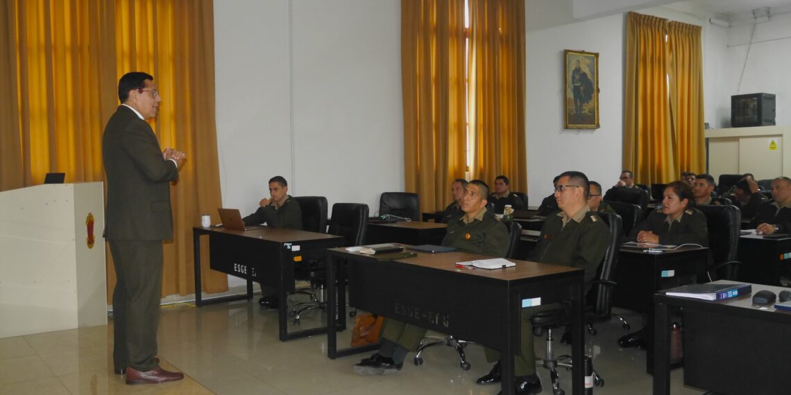 Articulación del PTI con la política de desarrollo institucional del sector Defensa