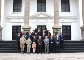 Inauguración del seminario internacional sobre la “Psicología de la Influencia en Operaciones de Información” en la Escuela de Guerra del Ejército
