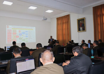 Conferencia: “Proceso de Planeamiento Estratégico” al  Conjunto Programa de Alto Mando del Ejército