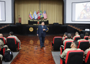 Desarrollando Líderes: Conferencia sobre Liderazgo Organizacional a cargo del Dr. Juan Paredes Chávez