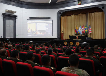 Conferencia: “Generalidades, empleo y posibilidades de los UAVS” a cargo del Centro de Lecciones Aprendidas del Ejército de los Estados Unidos (CALL)