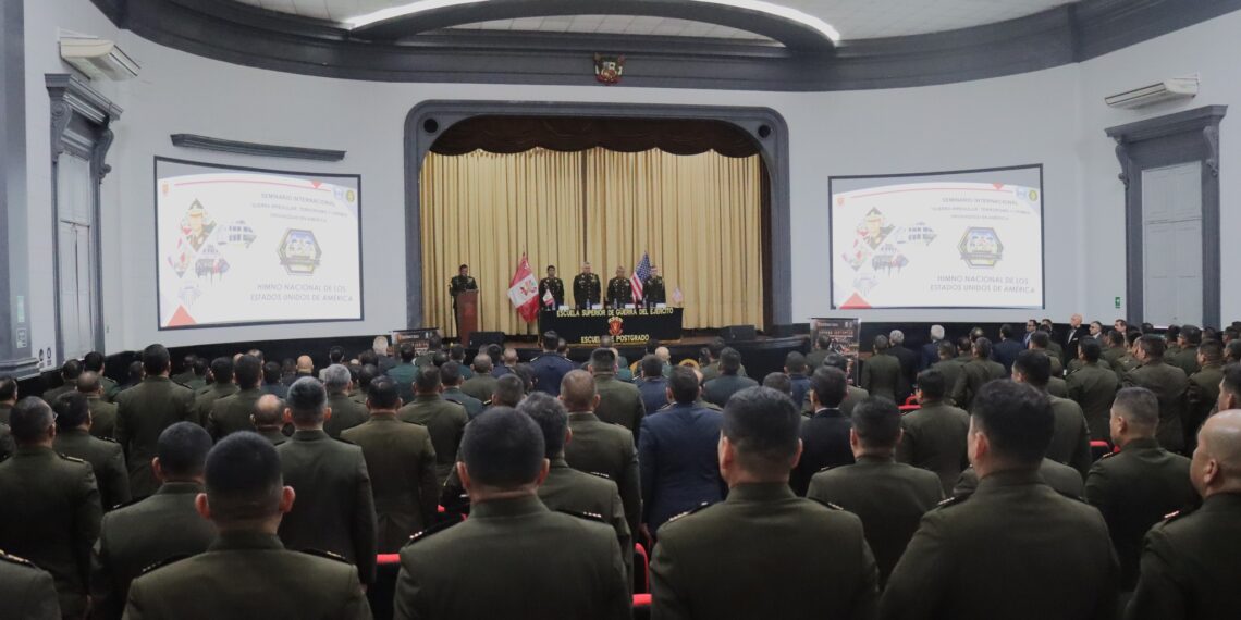 Inauguración del Seminario Internacional «Guerra Irregular, Terrorismo y Crimen Organizado en América» en la ESGE-EPG