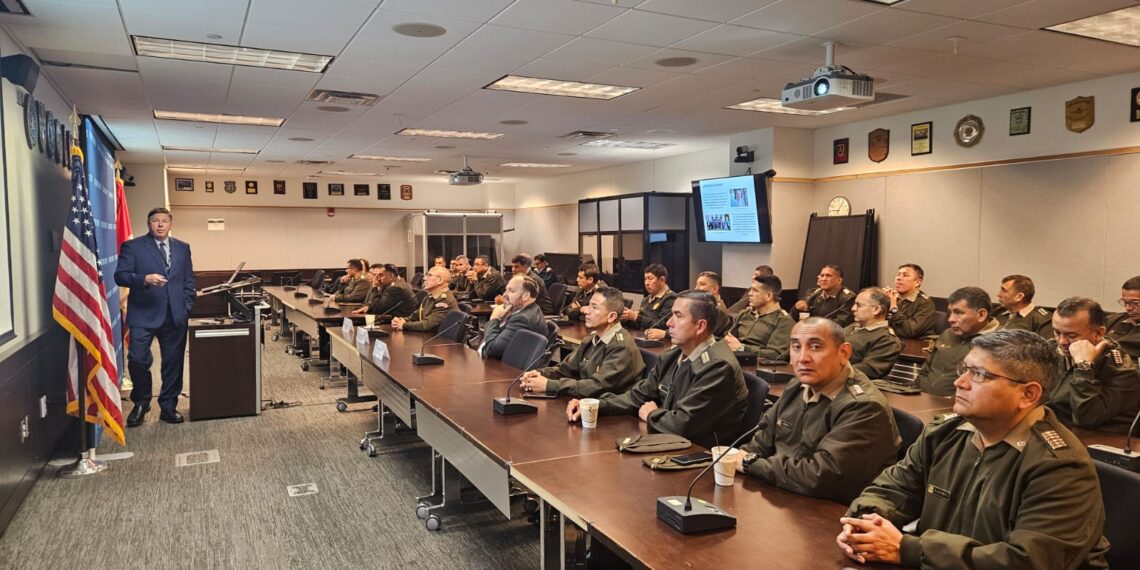 Visita estratégica: Programa de Alto Mando del Ejército del Perú realizó una visita al Centro W. J. Perry