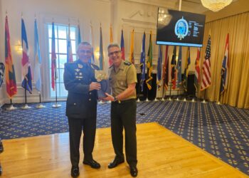 Un legado de compromiso: Ingreso del General de División Luis Alberto Rojo Alzamora a la Galería de Honor del Colegio Interamericano de Defensa