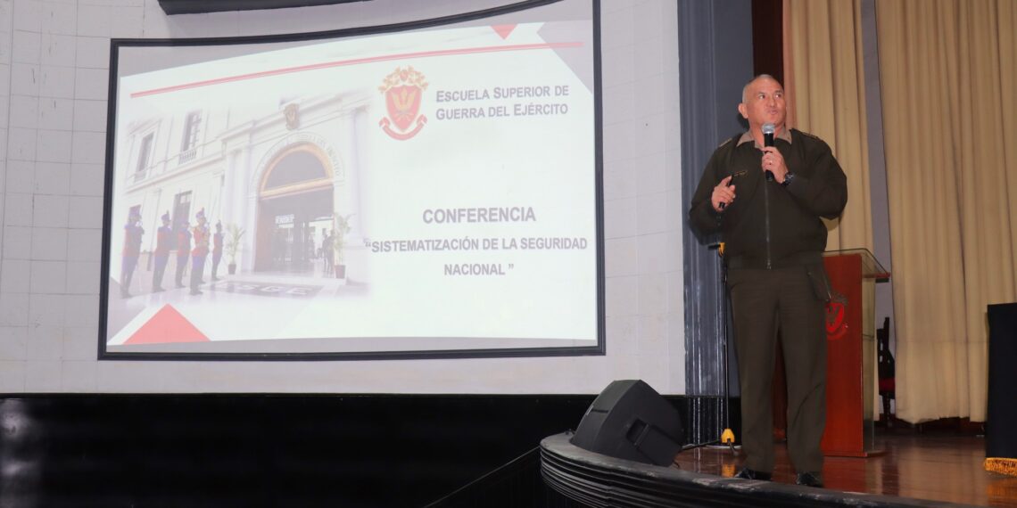 Conferencia “Sistematización de la Seguridad Nacional” en la Escuela Superior de Guerra del Ejército – Escuela de Postgrado