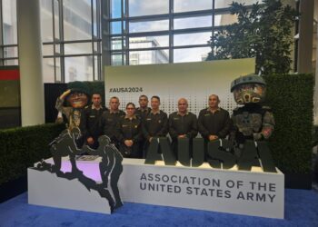 Exposición anual de material bélico en el Walter E. Washington Convention Center