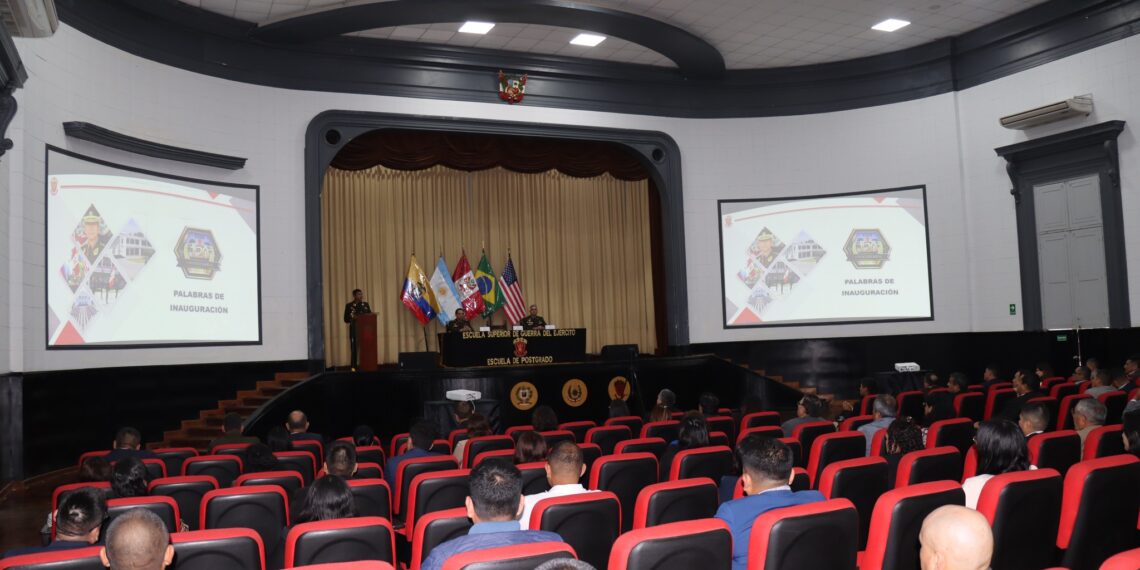 Expertos se reunen en el “Congreso Internacional de Investigación, Ciencia y Tecnología” en la Escuela Superior de Guerra del Ejército – EPG